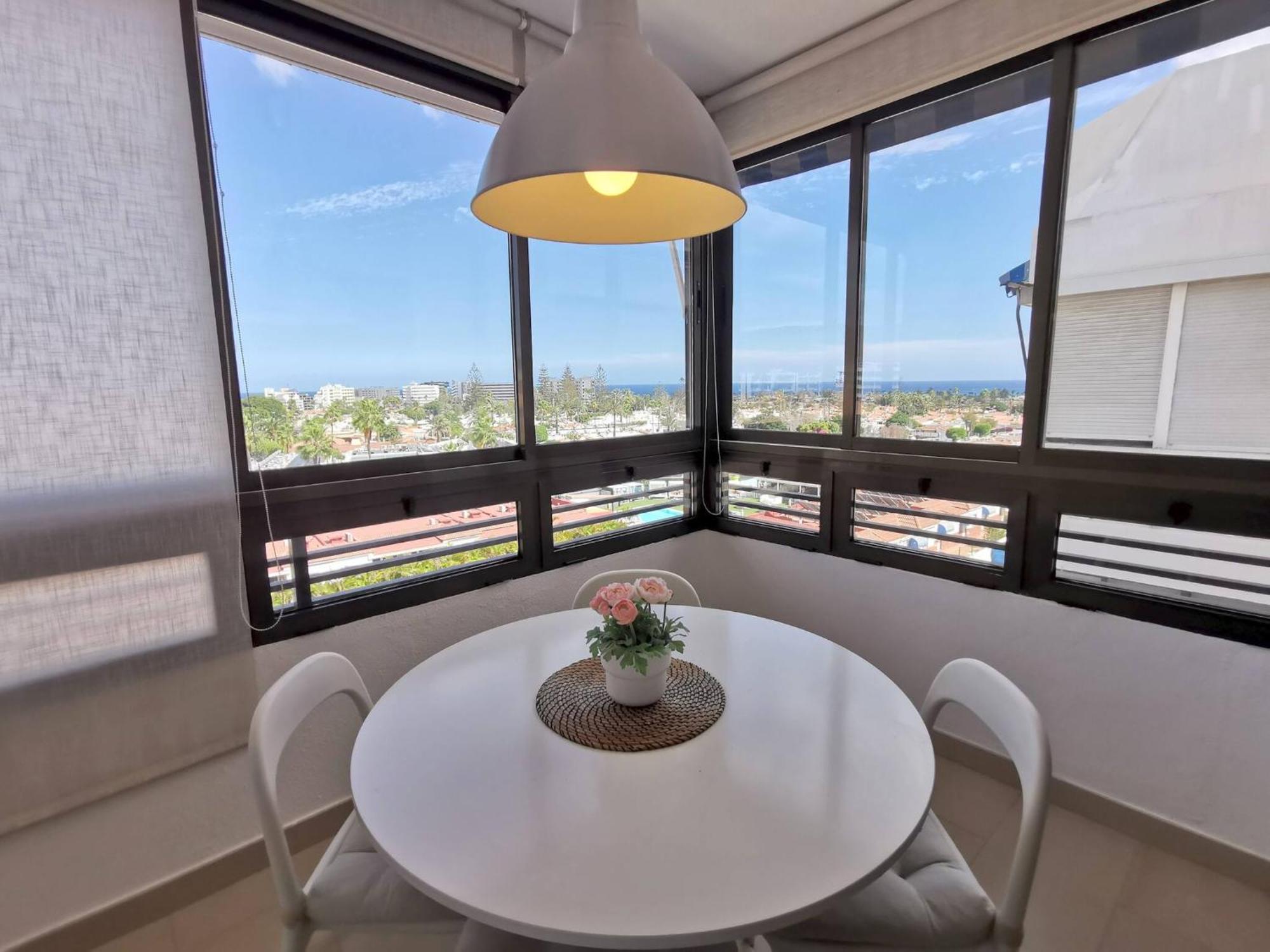 Iguazu 403 Yumbo Stunning View By Pride Holiday Rentals Playa del Inglés Exterior foto
